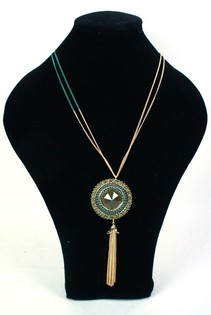 Green Necklace with Pendant (1 pc)