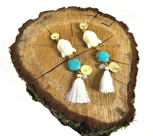 Turquoise / Cream Buddha Earrings (1 pc)