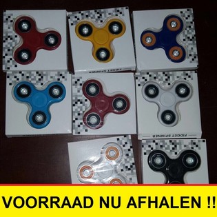 FIDGET SPINNERS / HAND SPINNERS *** RAGE 2017 *** (20pcs.)